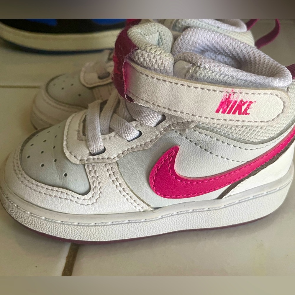 Nike Toddler Kids Court Borough Mid 2 Shoes